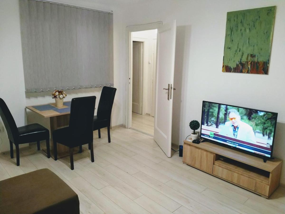 Belvedere Cozy Apartment Belgrado Esterno foto